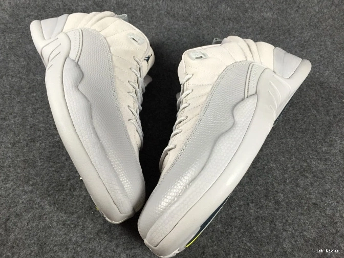 1st Kicks Suede Low 12 Grey Air Jordan 308317-002 0725